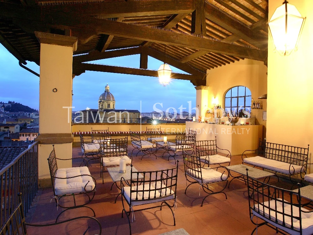 Palazzo Magnani Feroni Borgo San Frediano, 5 - 50124 Firenze (FI)