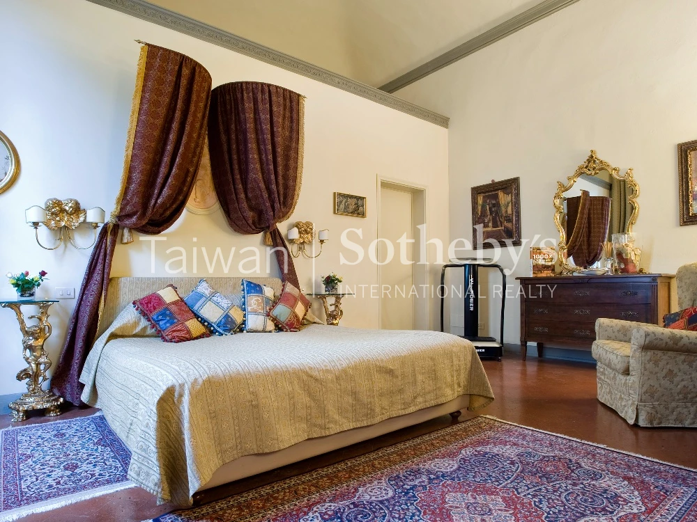 Palazzo Magnani Feroni