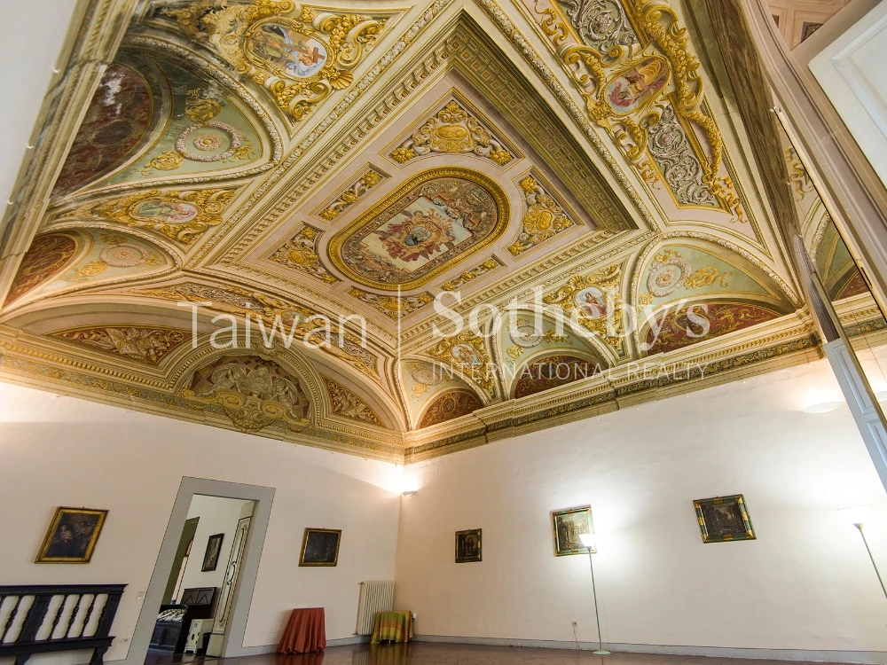 Palazzo Magnani Feroni