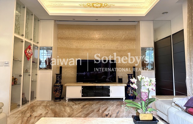 內湖四期院香電梯別墅室內照