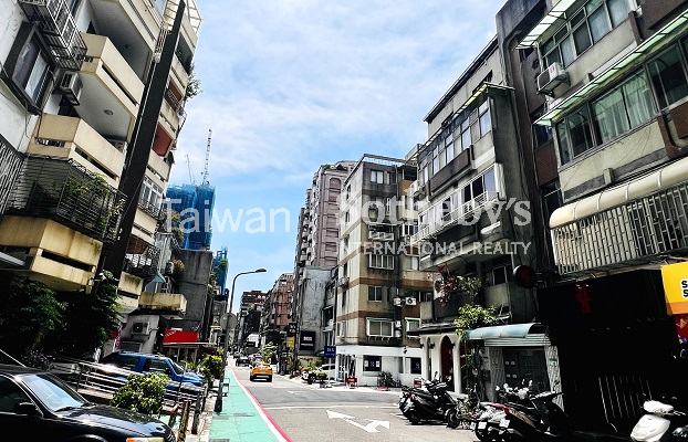 東區敦南名店周邊環境