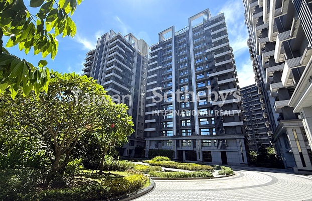 超級花園輕鬆居建物外觀