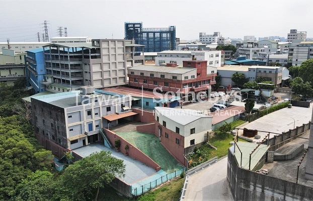 林口工二工業區 1323 坪乙工基地建物外觀