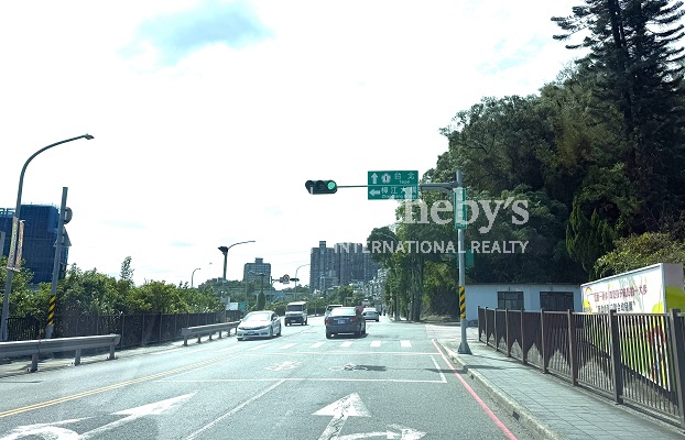 汐止稀有萬坪丙種建築用地周邊環境