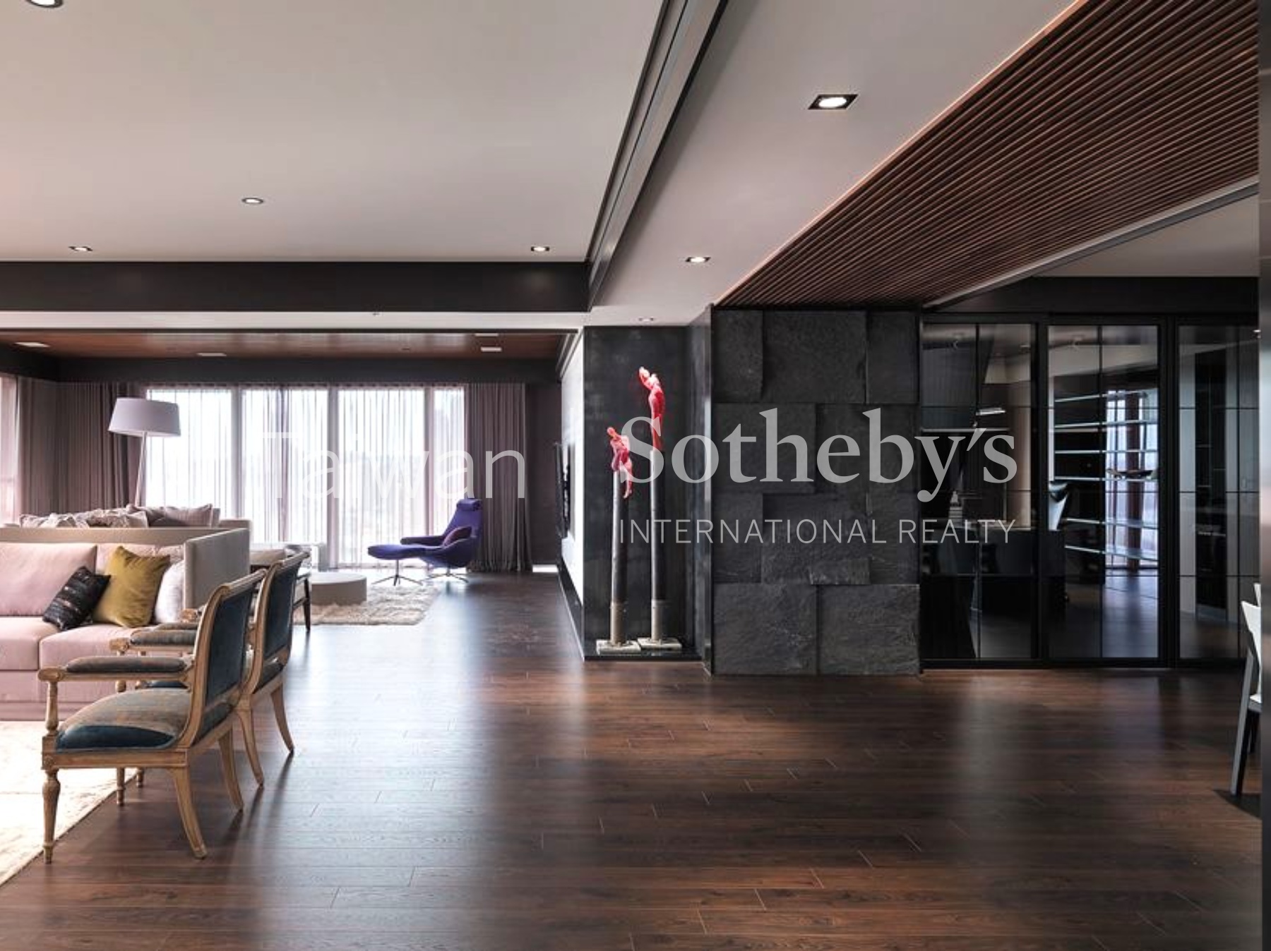 頤海大院 24 樓山河海景絕美戶室內照