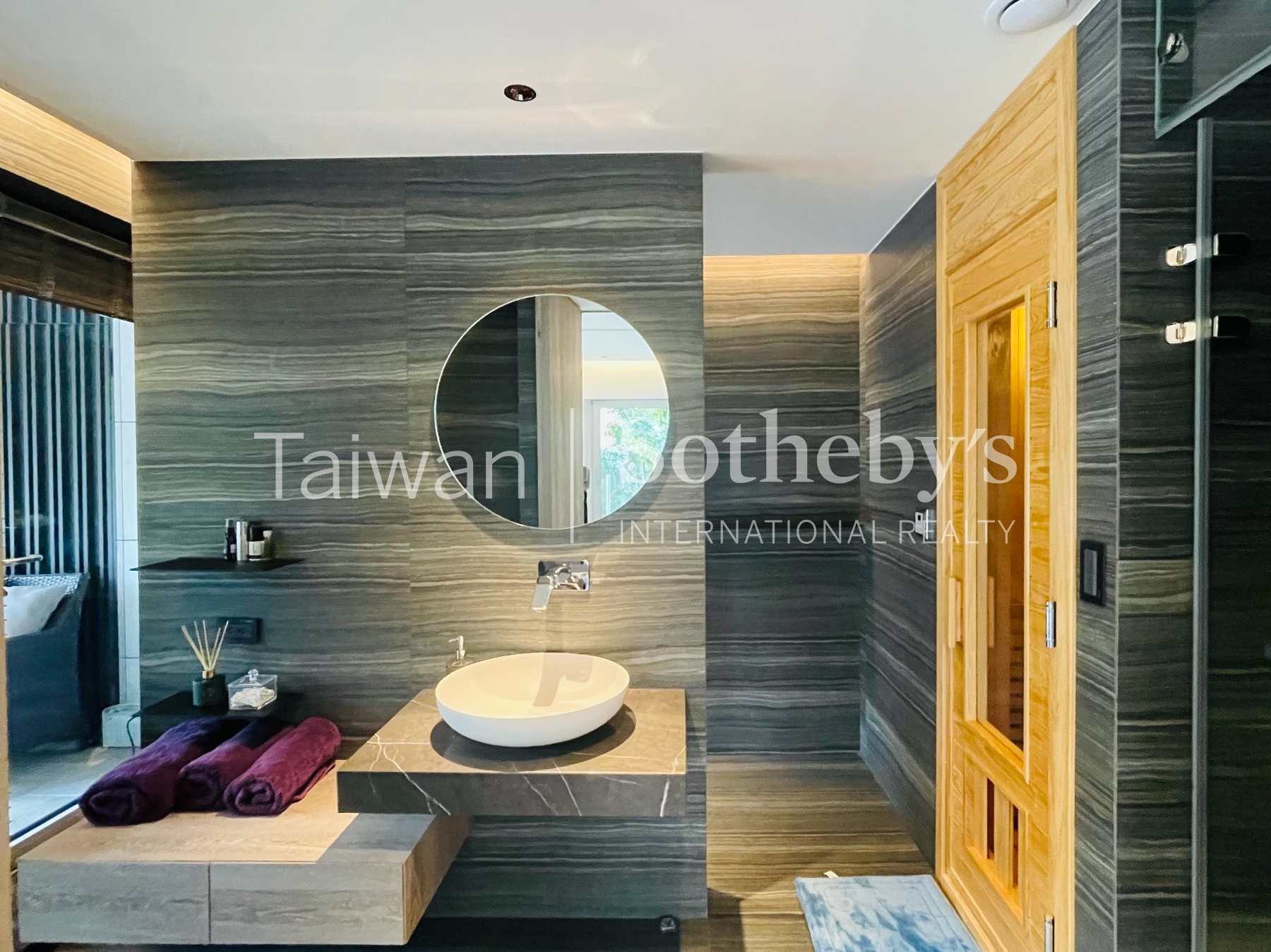 華城獨棟雲海電梯美墅室內照