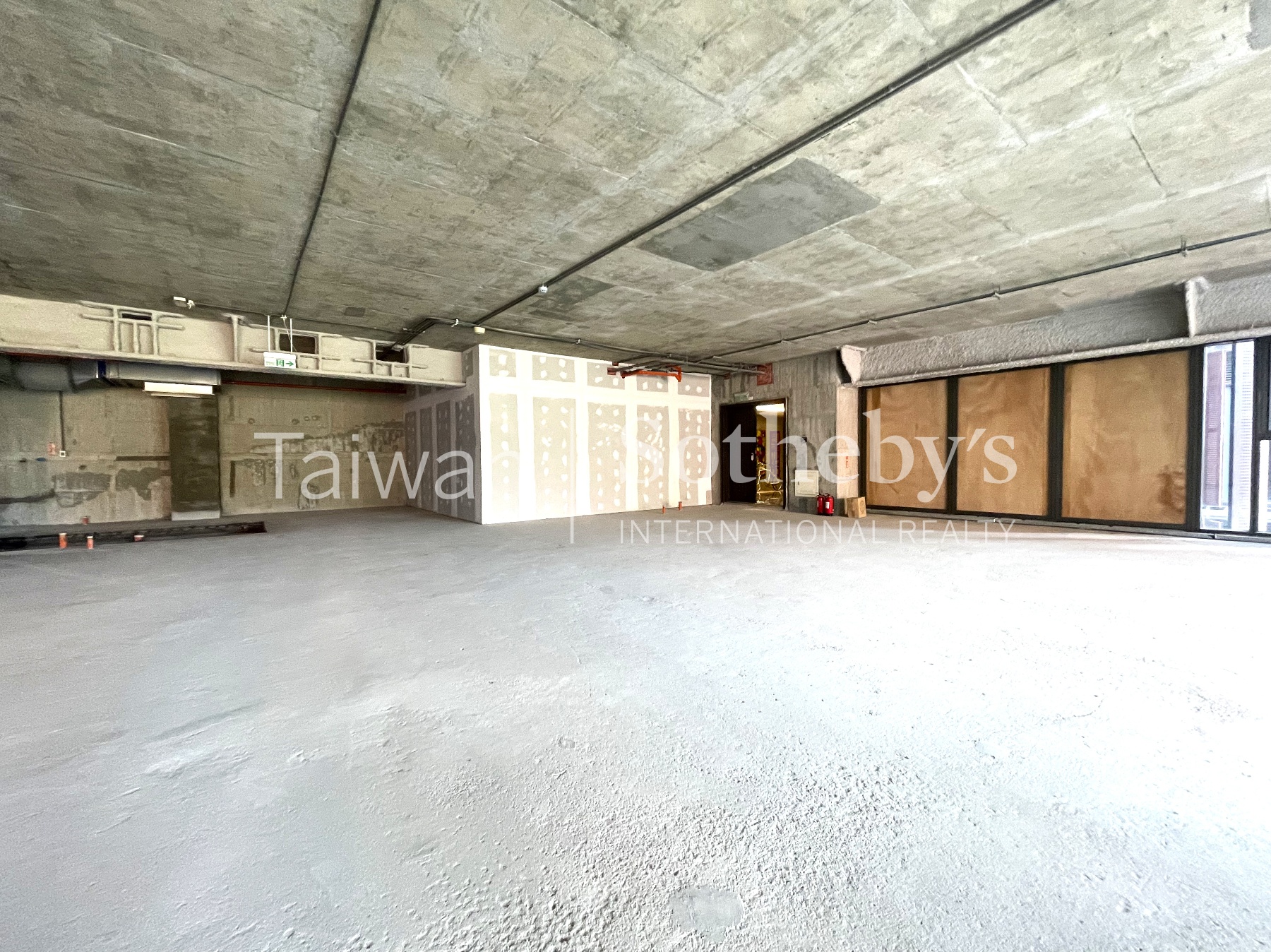 士林官邸AAA級商辦室內照