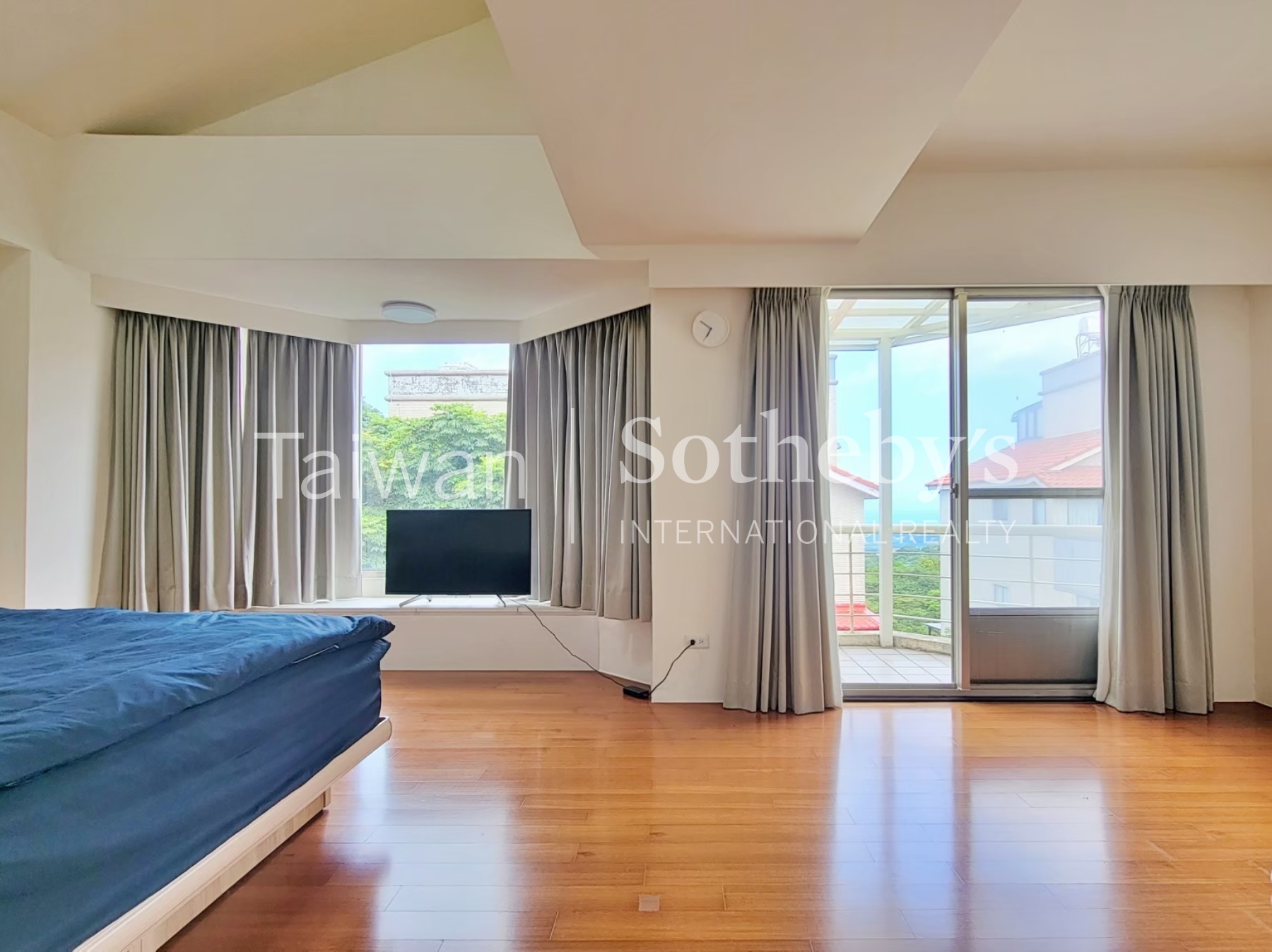 翠山居獨棟花園別墅室內照