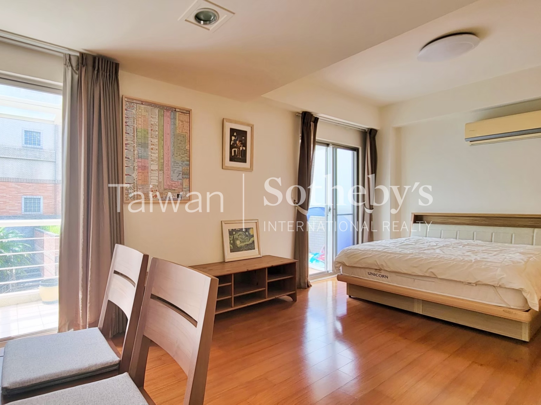 翠山居獨棟花園別墅室內照