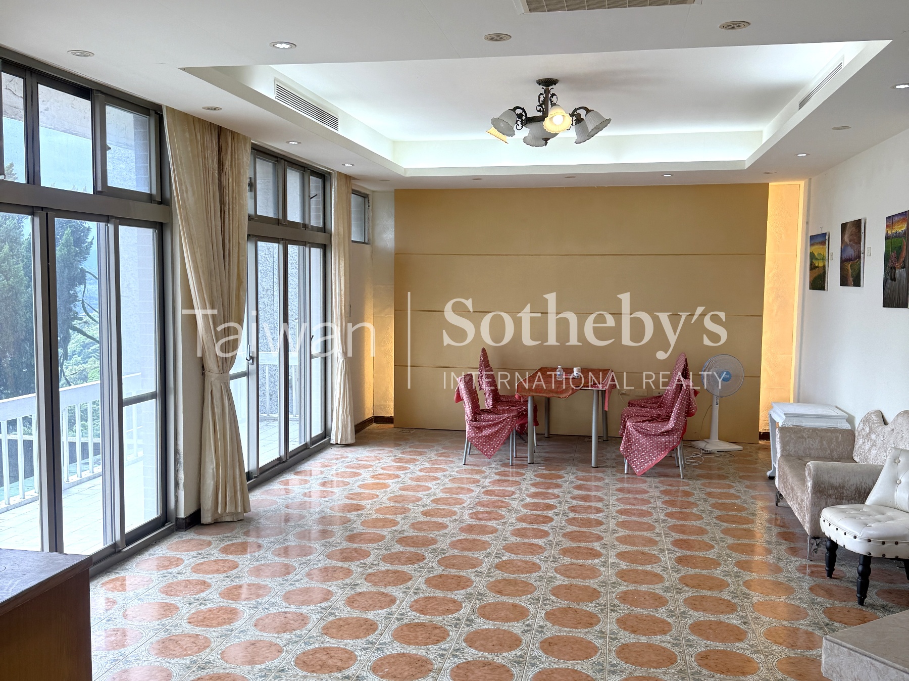 柏園景觀別墅室內照