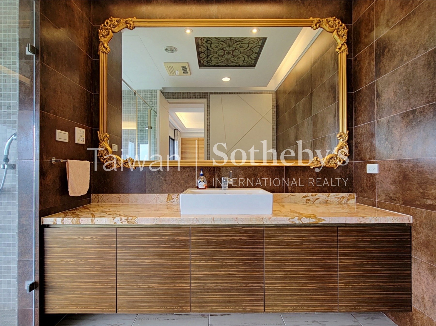 大景大院帝王級海景別墅室內照