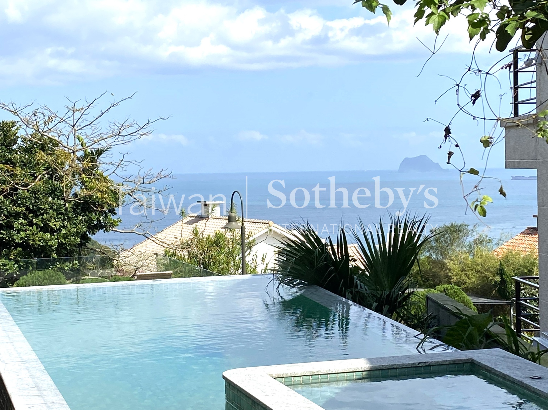 企業成功人士奢華比佛利招待會館景觀照