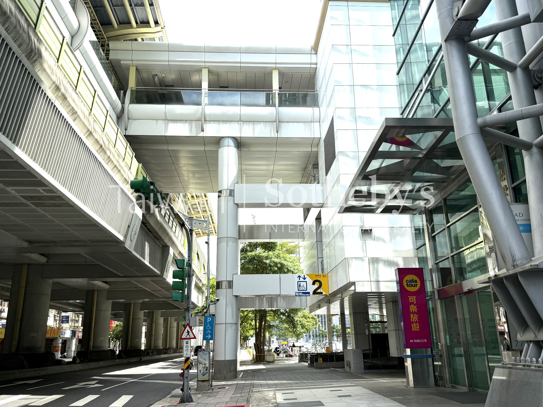 西湖捷運.近內科.稀有金店辦周邊環境