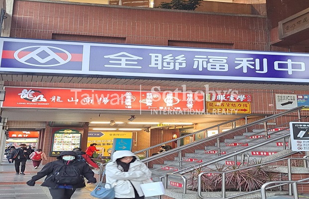 西園路透天整棟周邊環境